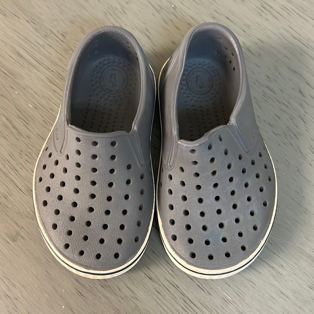 Natives Miles (wide) grey shoe